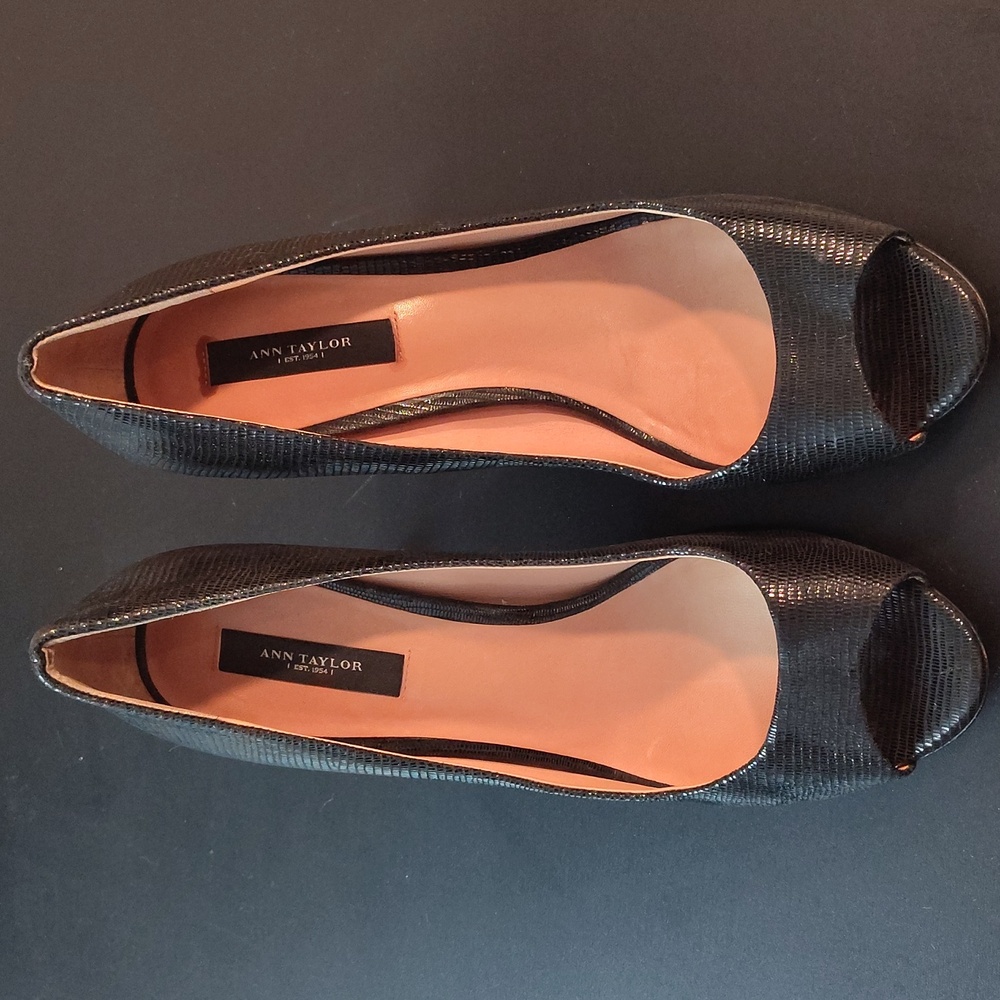 ANN TAYLOR- WOMENS BLACK LEATHER OPEN TOE 4" HEELS 👠👠👠👠